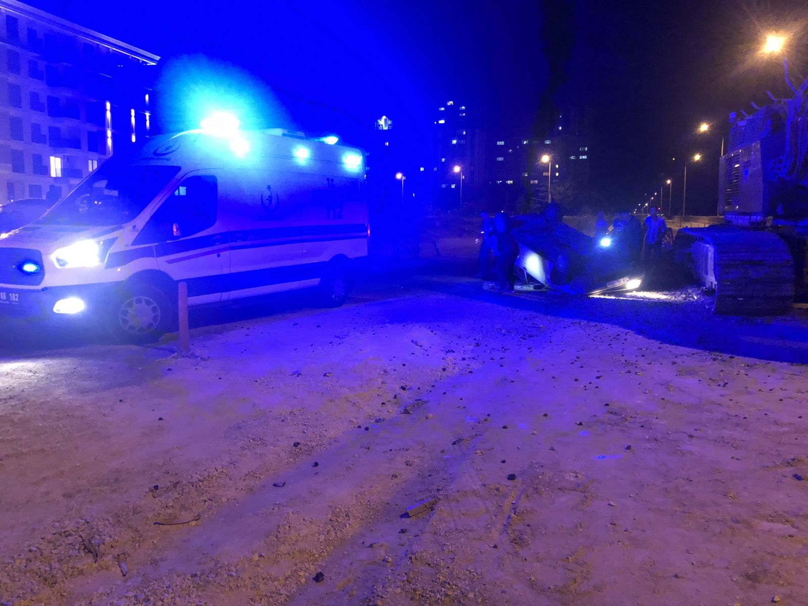 Yol çalışması kazaya neden oldu: 3 yaralı