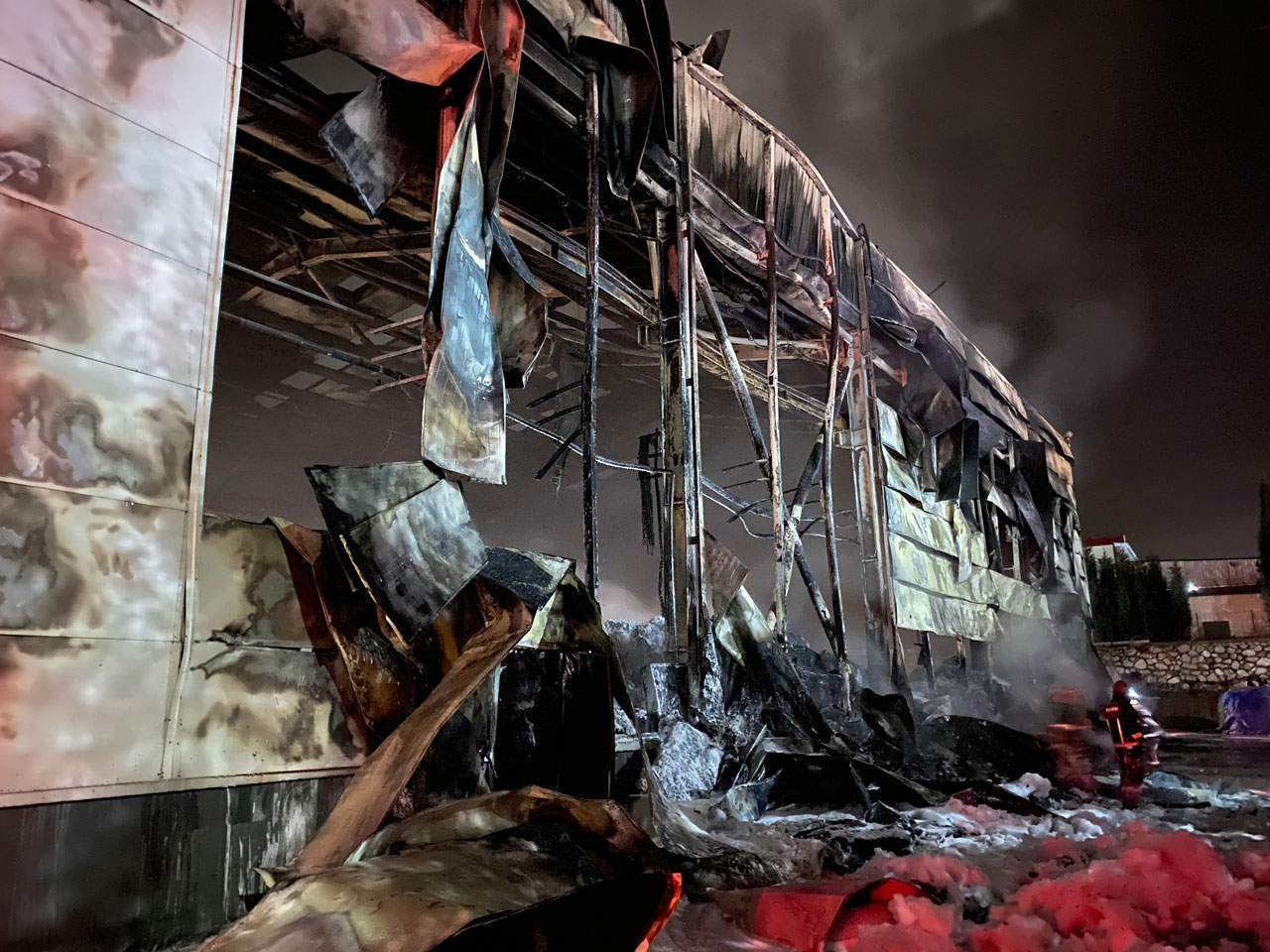 Sakarya'da geri dönüşüm fabrikasında yangın