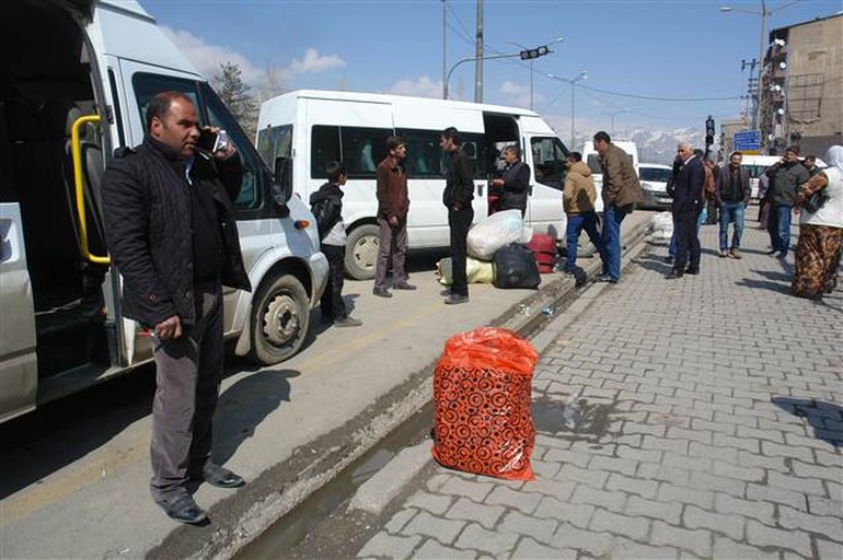 Yüksekova’da patlama: 4 yaralı Yüksekova’da patlama: 4 yaralı