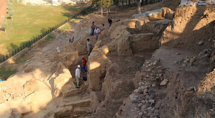 Anadolu'nun 9 bin yıllık koruyucusu: Yumuktepe
