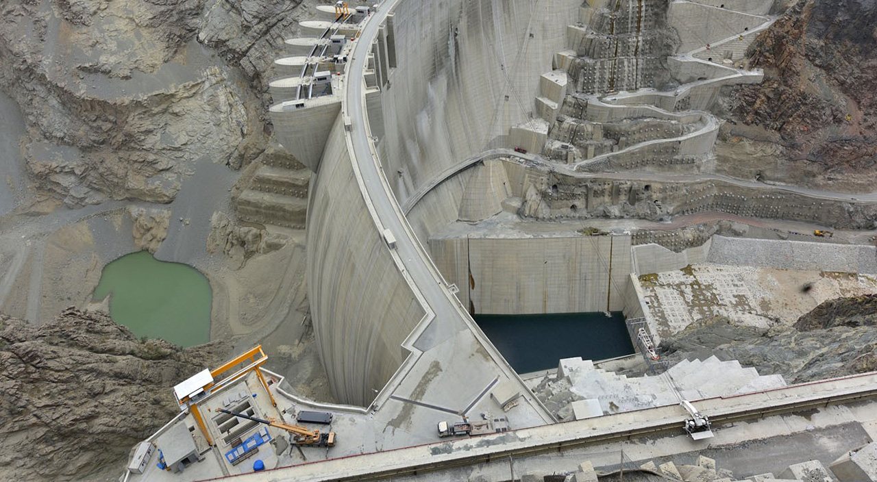 9 yıllık çalışmayı 8 bin kare ile 7 saniyeye sığdırdılar! İşte Yusufeli Barajı'nın inşa süreci...