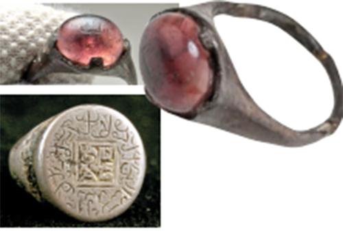 Mühürleri parmaklarında