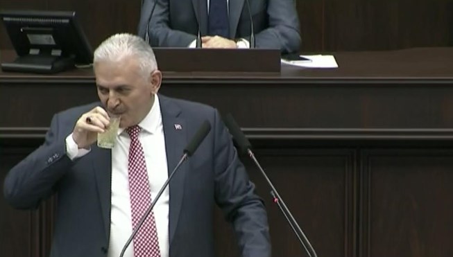 Binali Yıldırım grup toplantısında konuştu
