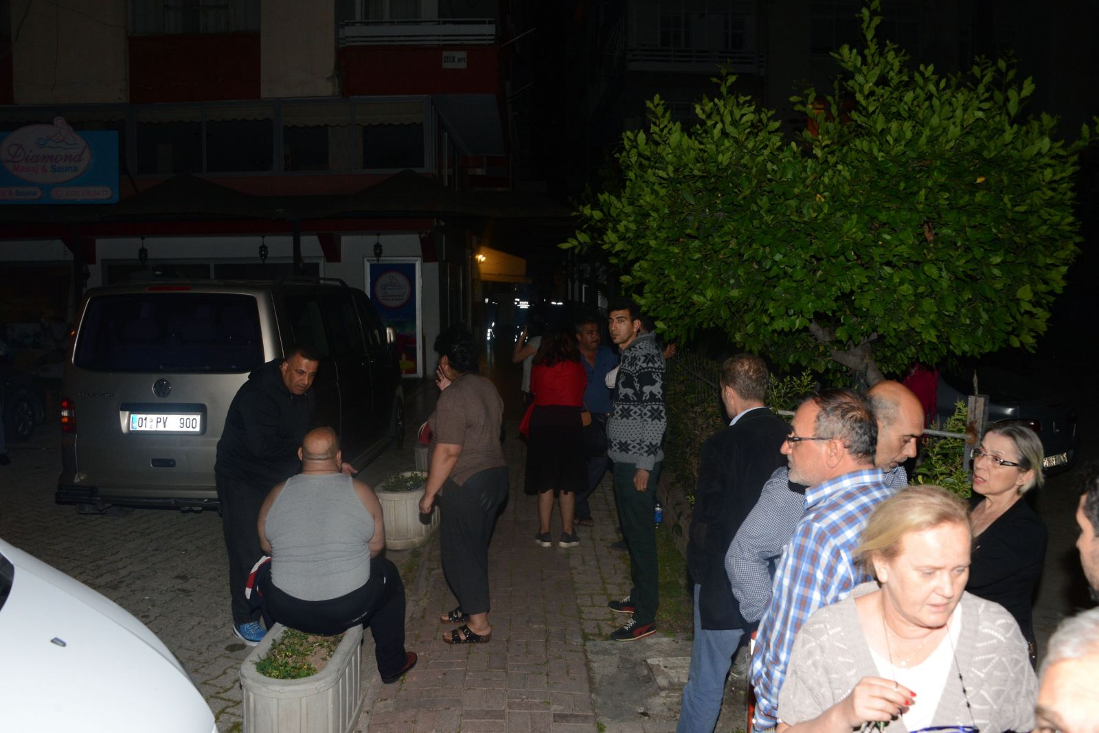 Son Dakika... Adana'da bir evde 6 kişi ölü bulundu