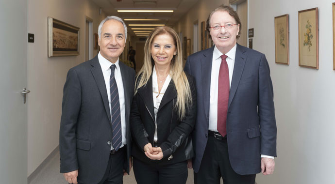 Kan kanserine T vuruşu