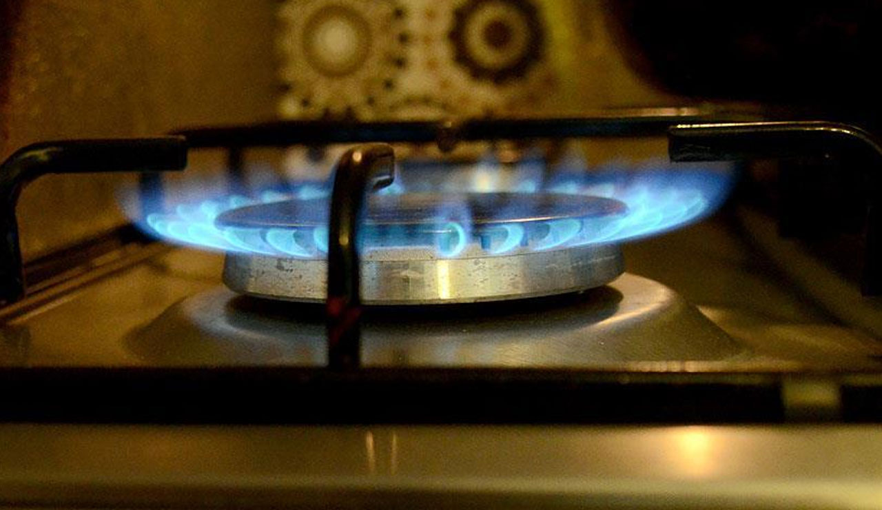 Doğalgaz ve elektrikte destek sürüyor: Faturanın yarısı yine devletten