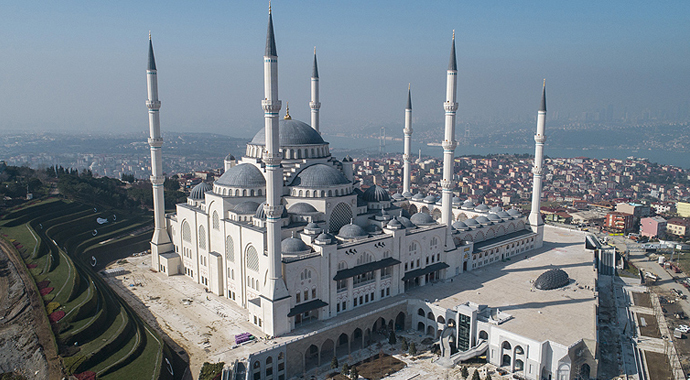 Çamlıca Camisi'nin açılmasına sayılı günler kaldı