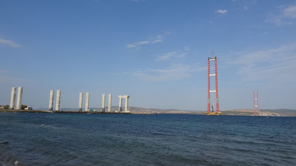318 metreden Çanakkale Köprüsü
