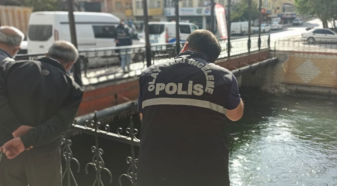 Sudaki 'geçersiz' parayı almak istedi, akıma kapılıp ağır yaralandı