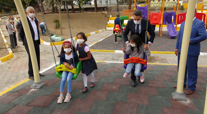 Alevlere teslim olmuştu, çocuklar için yeniden yapıldı