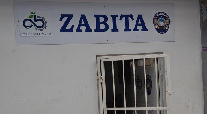 Zabıta bürosunu soydular