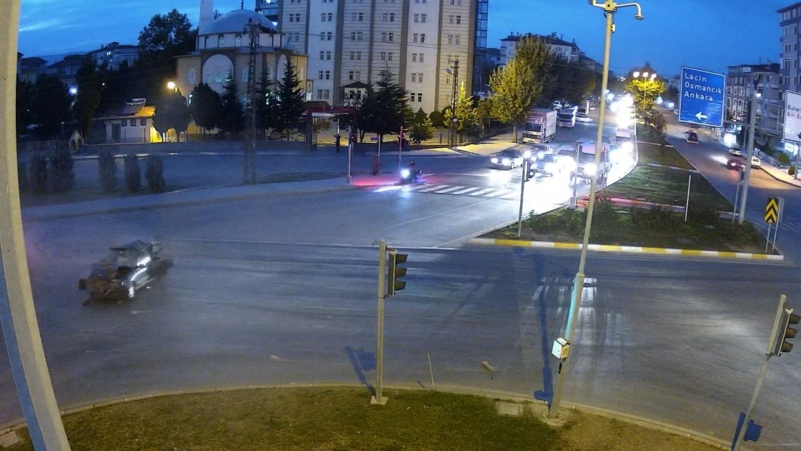 Feci kaza! Ortalık savaş alanına döndü