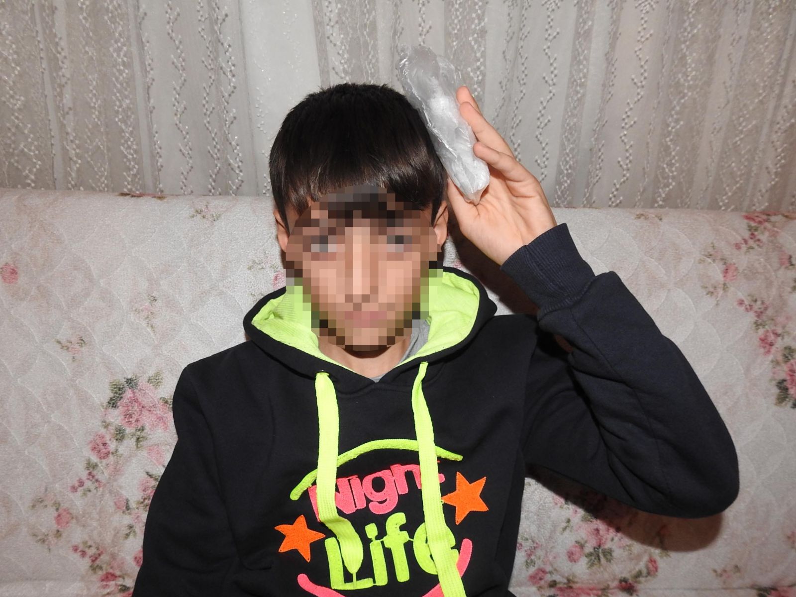 13 yaşındaki çocuk öğretmeni tarafından dövüldü