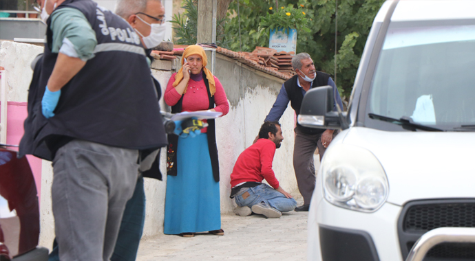 Yaşlı kadın evde ölü bulundu