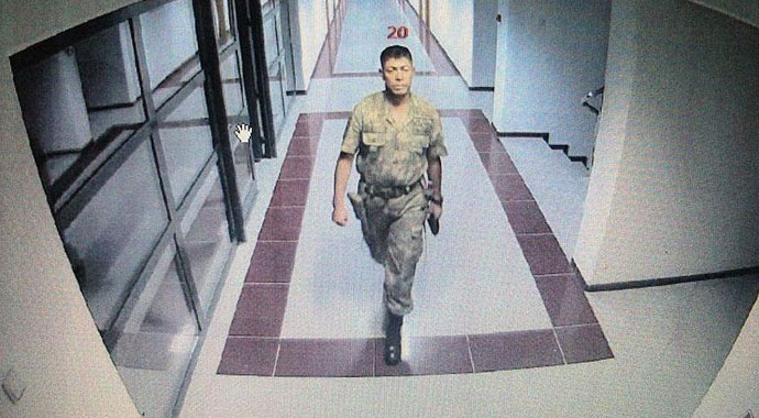 FETÖ bunları hesaba katmamıştı: Darbenin kırılma anları