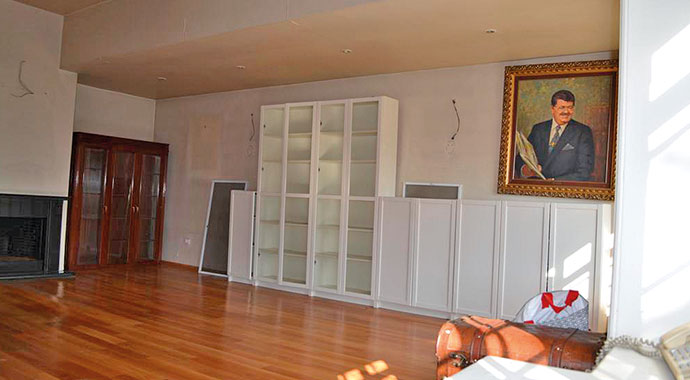 Özal ailesinin köşkü satışa çıkarıldı