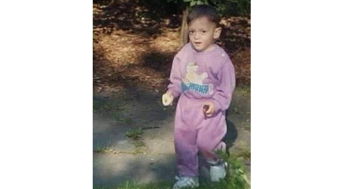 Mesut Özil'in çocukluk fotoğrafı sosyal medyayı salladı