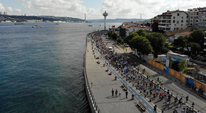 2 bin İstanbullu Üsküdar’ı koştu