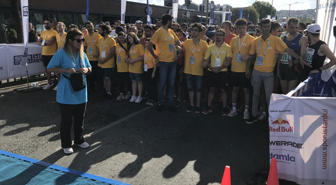 2 bin İstanbullu Üsküdar’ı koştu