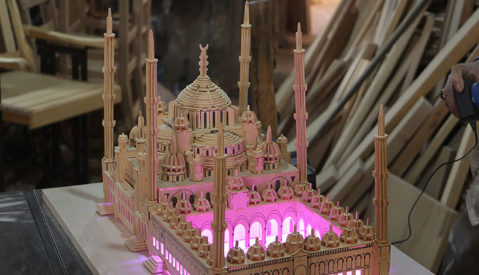 Ütüden otomobil, dikiş makinesinden traktör