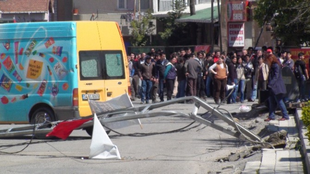 İstanbul'da terörist cenazesi gerginliği