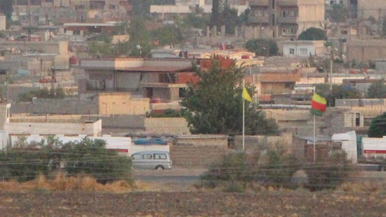 Sınırda dikkat çeken hareketlilik! ABD'nin 200 araçlık konvoyu böyle görüntülendi