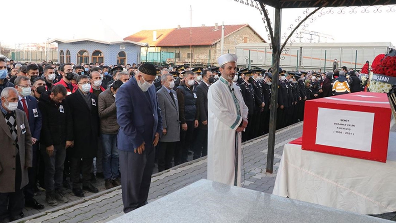 Hain pusuda şehit olmuşlardı: Kahraman Mehmetçiklere veda...