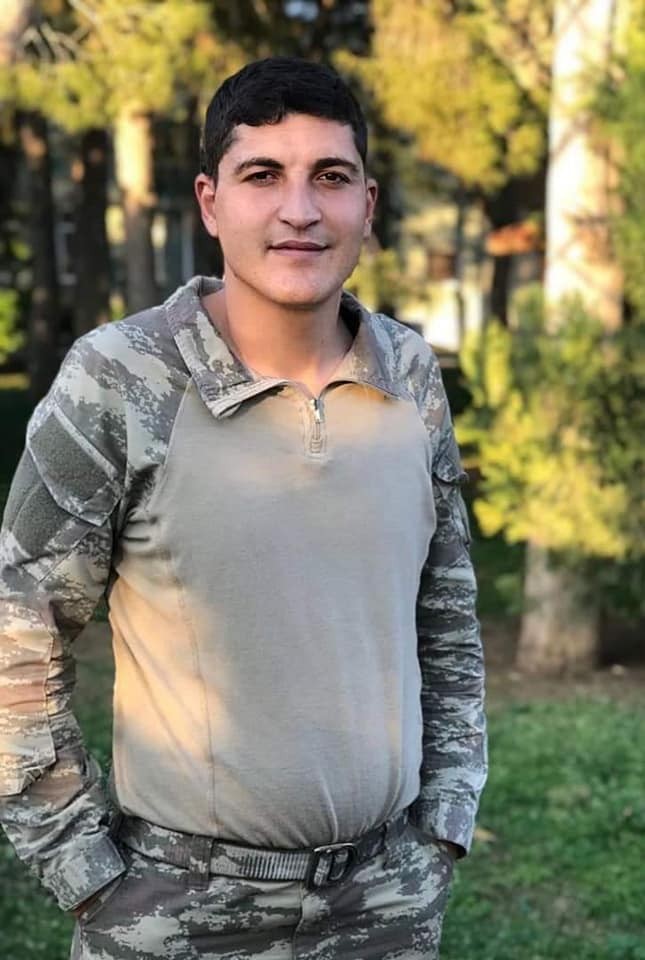 Barış Pınarı Harekatı şehidi Adana'da toprağa verildi