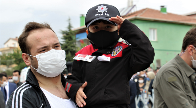 Sakarya’da şehit düşen polis memuru Ankara’da toprağa verildi