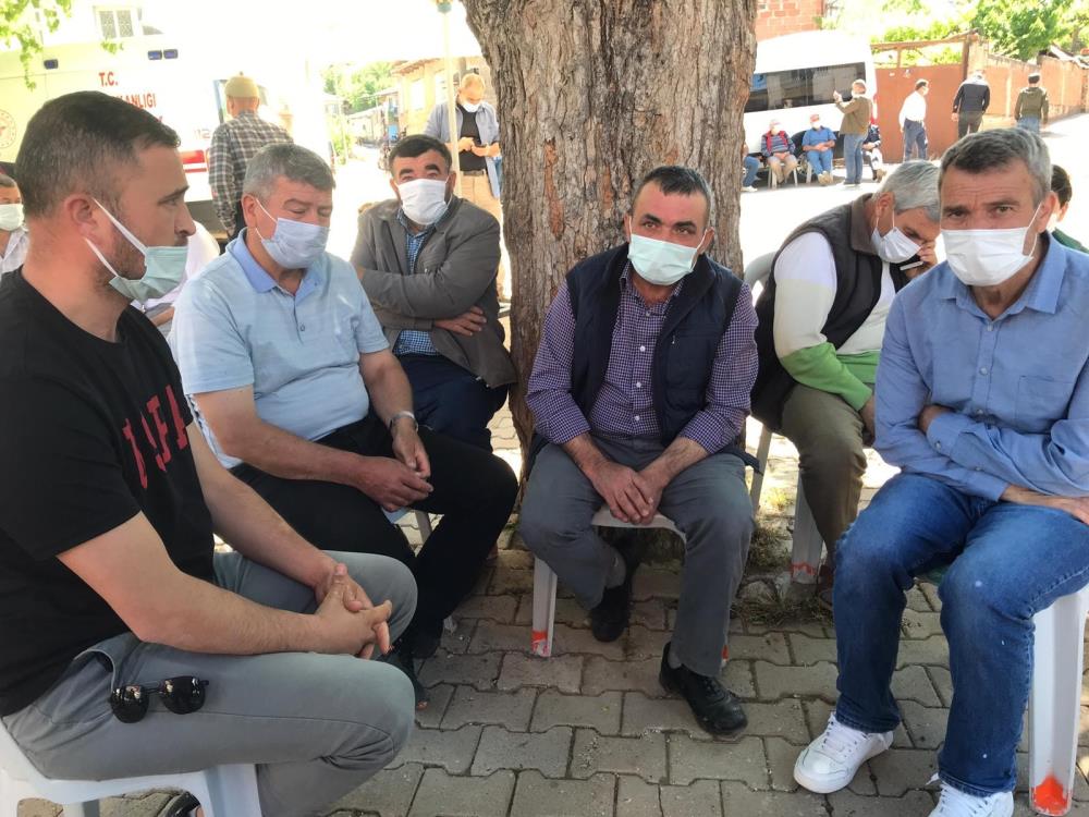 Gözünde yaş, içinde yangın, 'Vatan Sağolsun' dedi