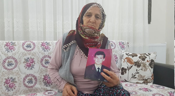 Şehit oğlunun maaşıyla yaptırdığı evi yandı