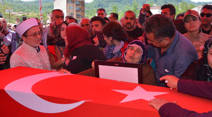 Şehit eşinin sözleri yürekleri sızlattı