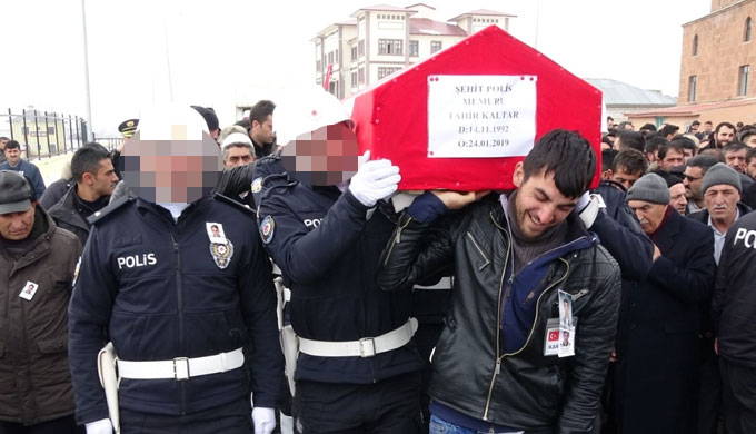 Şehit polis memuru son yolculuğuna uğurlandı