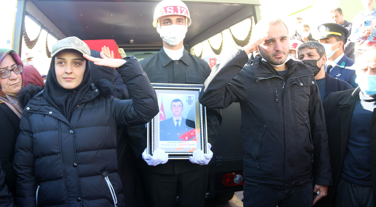 Şehit Erkan ile Şehit Tortumlu sınıf arkadaşı çıktı