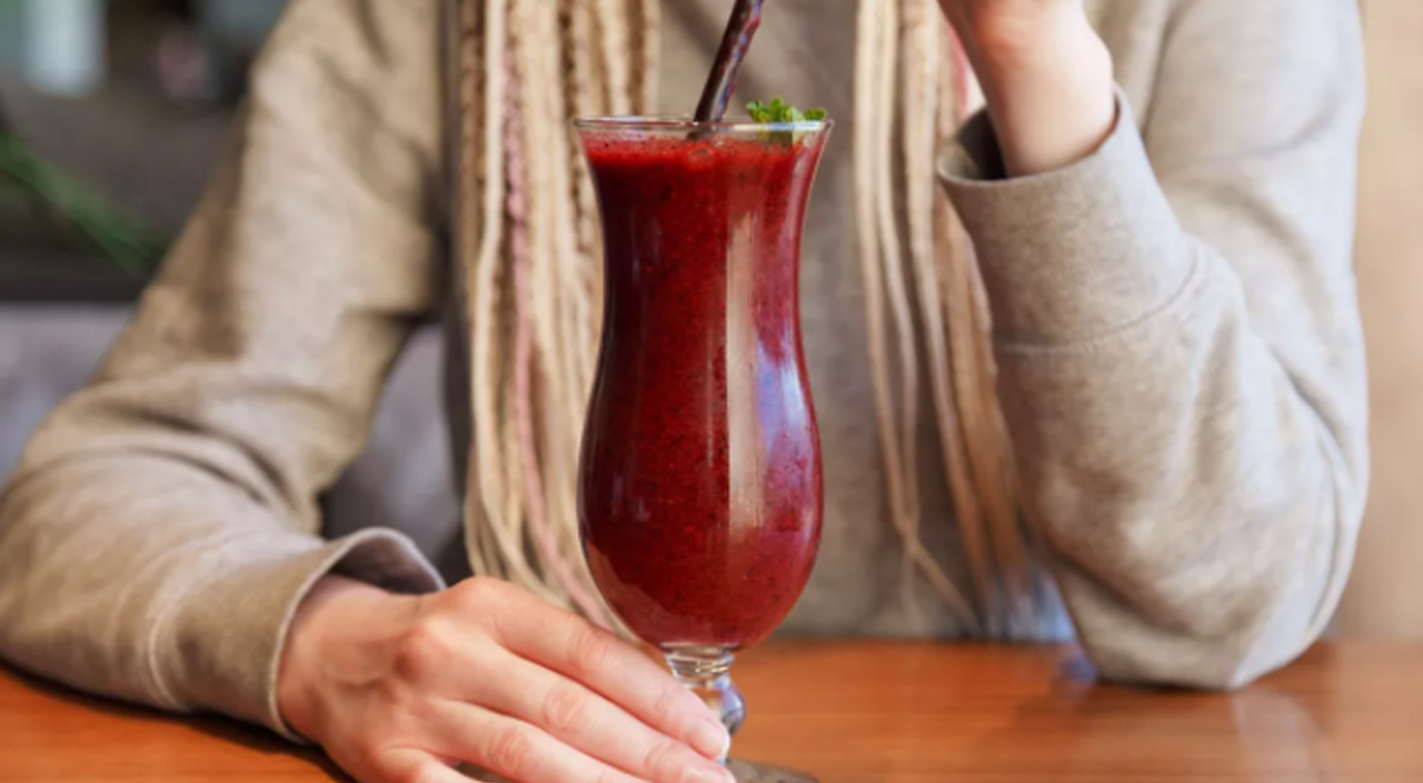 Böğürtlen şerbeti yorgunluğunu alıyor