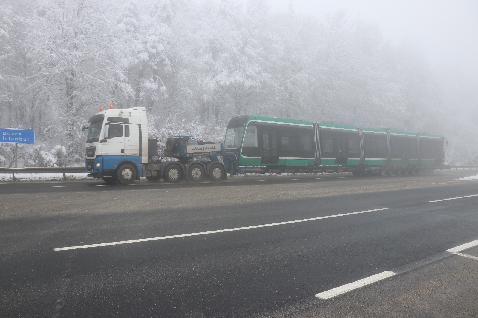 Bolu Dağı’nda görüş mesafesi 20 metreye düştü