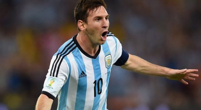 Messi&#039;ye dev teklif
