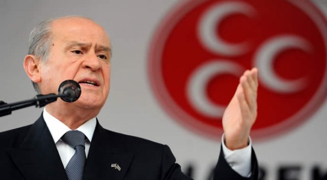 MHP’de Devlet Bahçeli’ye karşı 3 ayrı cephe açıldı MHP’de Devlet Bahçeli’ye karşı 3 ayrı cephe açıldı