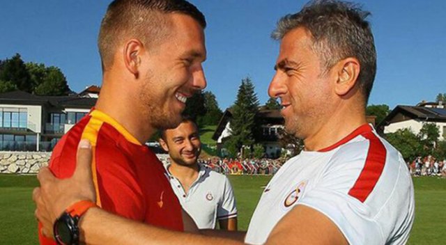 Podolski'den Hamza Hamzaoğlu'na mesaj! Podolski'den Hamza Hamzaoğlu'na mesaj!