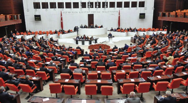 2016’nın geçici bütçesi Meclis’e sunuldu 2016’nın geçici bütçesi Meclis’e sunuldu