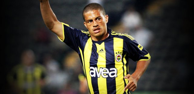 Alex, Galatasaray&#039;a öyle bir cevap verdi ki!