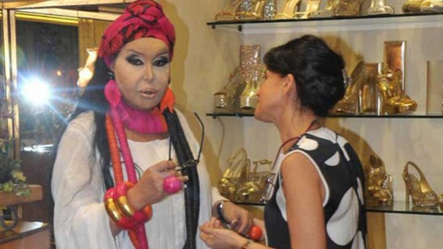 Bülent Ersoy'dan şoke eden hareket Bülent Ersoy'dan şoke eden hareket