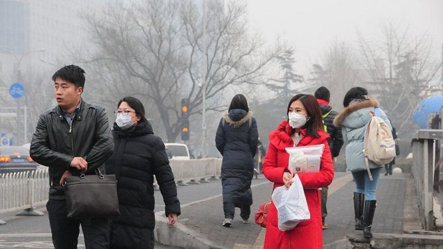 Çin'in kuzey bölgelerinde sarı alarm verildi Çin'in kuzey bölgelerinde sarı alarm verildi