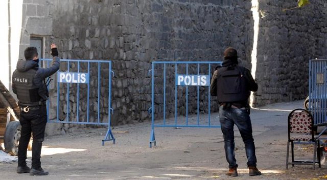 Diyarbakır'da öldürülen terörist sayısı 31'e yükseldi Diyarbakır'da öldürülen terörist sayısı 31'e yükseldi