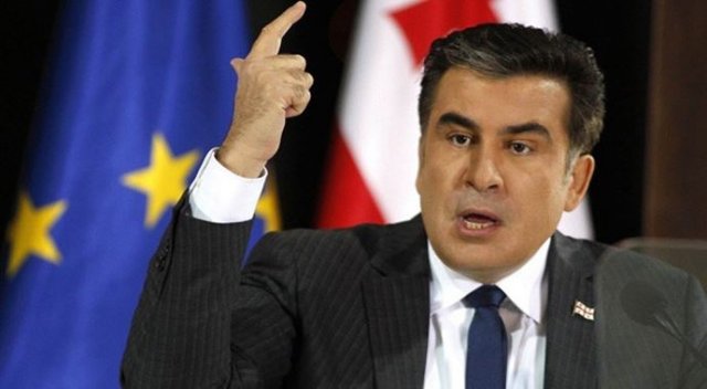 Eski cunhurbaşkanı vatandaşlıktan çıkartıldı Eski cunhurbaşkanı vatandaşlıktan çıkartıldı