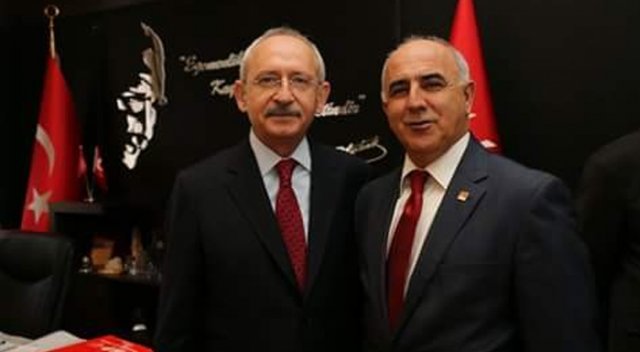 Kongrede çıkan arbedede kafatası çatladı Kongrede çıkan arbedede kafatası çatladı