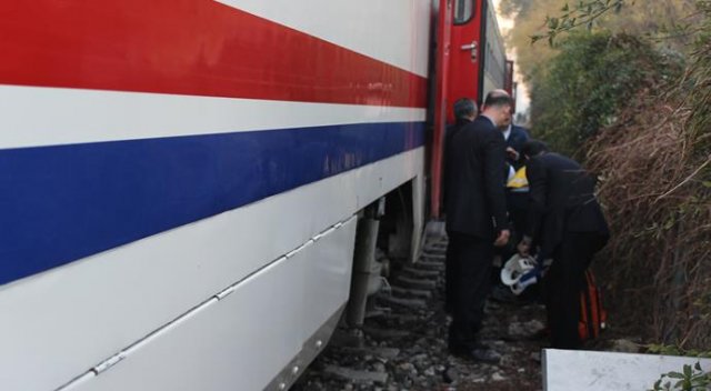 Trenin çarptığı yaşlı kadın öldü