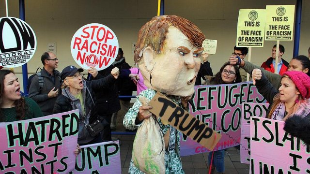 Trump Washington&#039;da protesto edildi