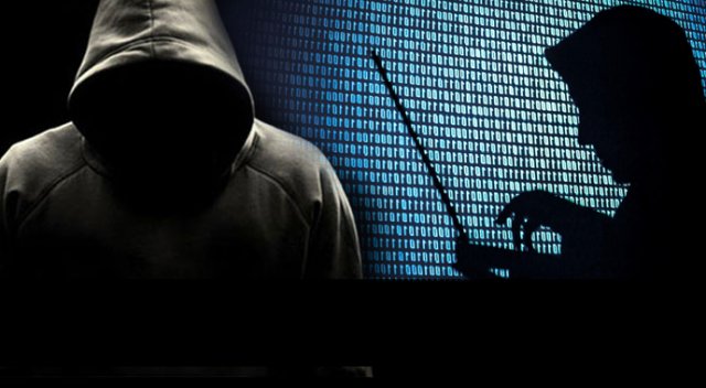 Türk &#039;Hacker&#039;lardan darbe üstüne darbe!