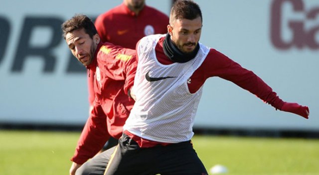 Bilal Kısa ve Emre Çolak...